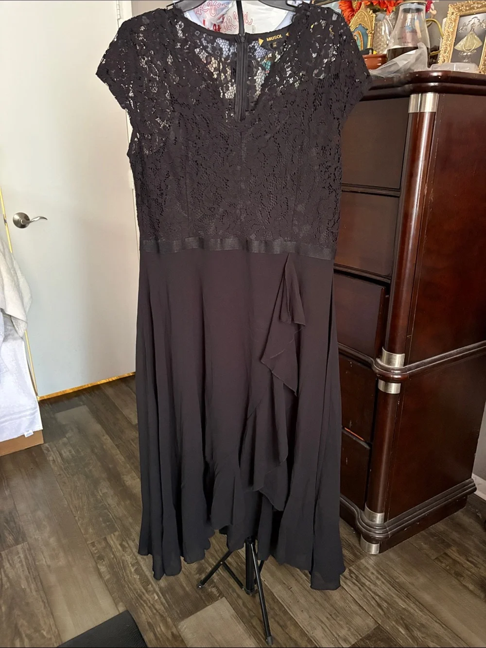 Miusol Black Lace Bodice Midi Dress with Ruffle Detail